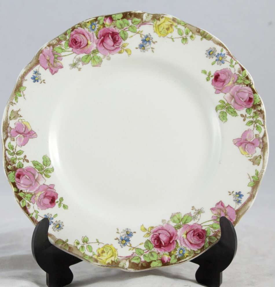 Royal Doulton - English Rose Side Plate - Bid Now!!!