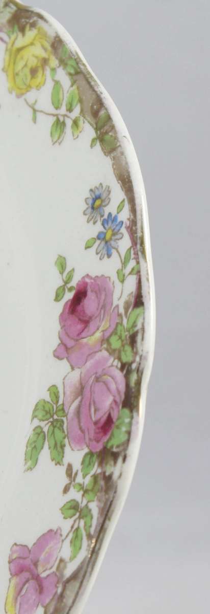 Royal Doulton - English Rose Side Plate - Bid Now!!!