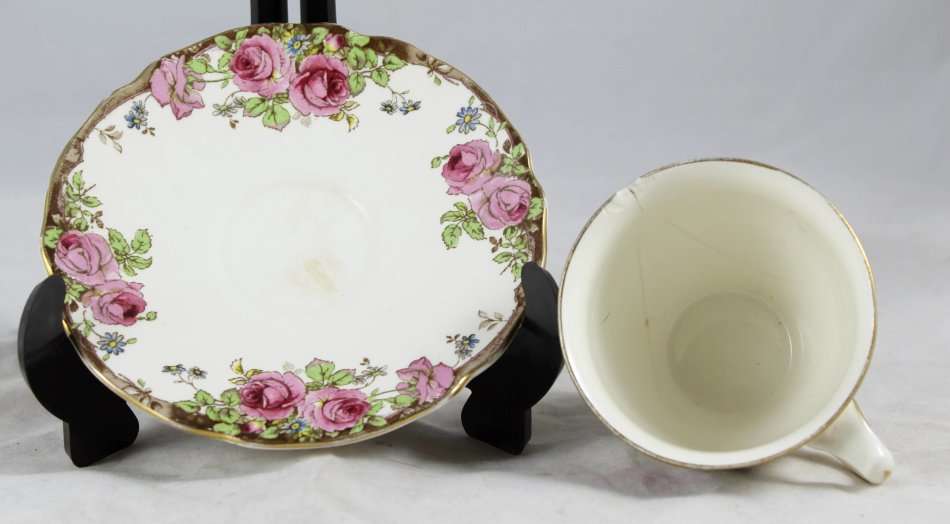 Royal Doulton - English Rose Demitasse Duo - Bid Now!!!