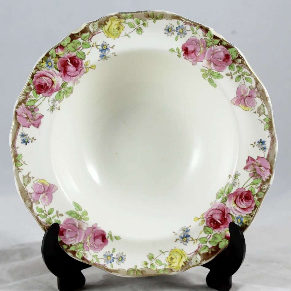 Royal Doulton - English Rose Pudding Bowl - Bid Now!!!