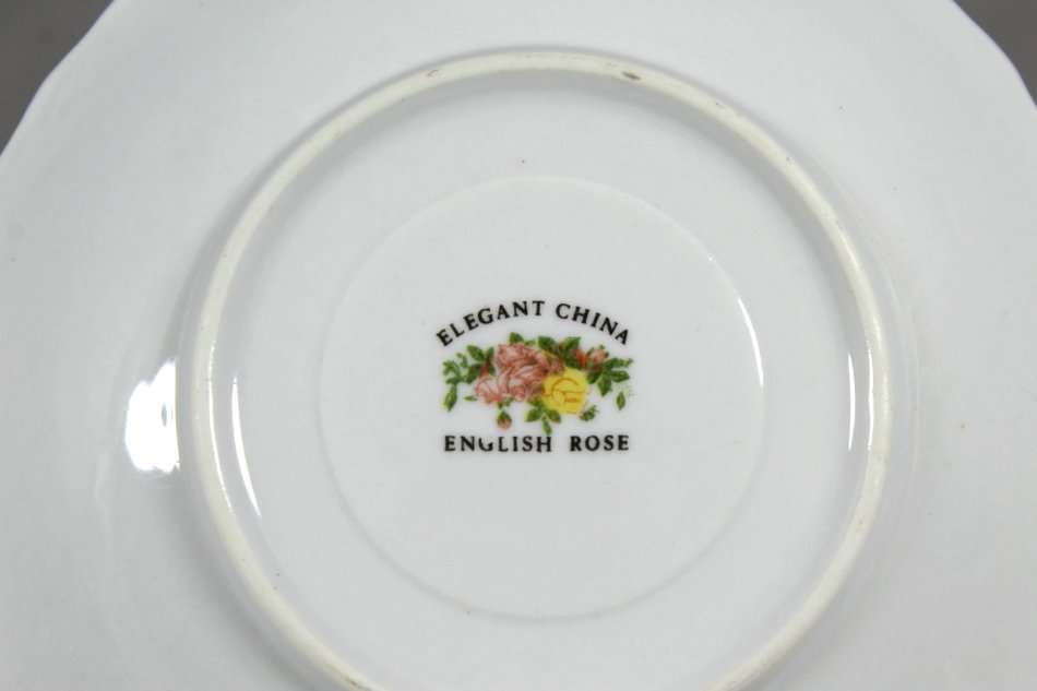 Elegant China - English Rose - Saucer - Low price! - Bid Now!!!