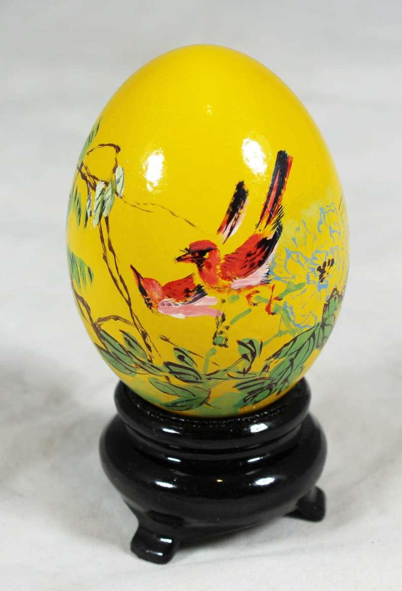 Hand painted Chinese egg on a stand - Yellow - Beautiful! - Bid Now!