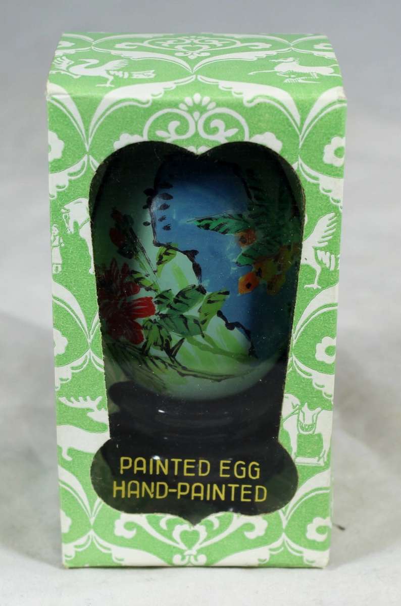 Hand painted Chinese egg on a stand - Powder blue - Beautiful! - Bid Now!