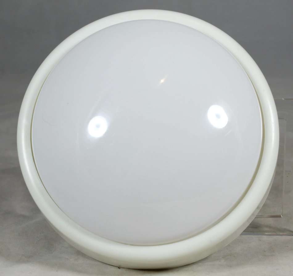 Push emergency light - Cheap load shedding light - Bid Now!