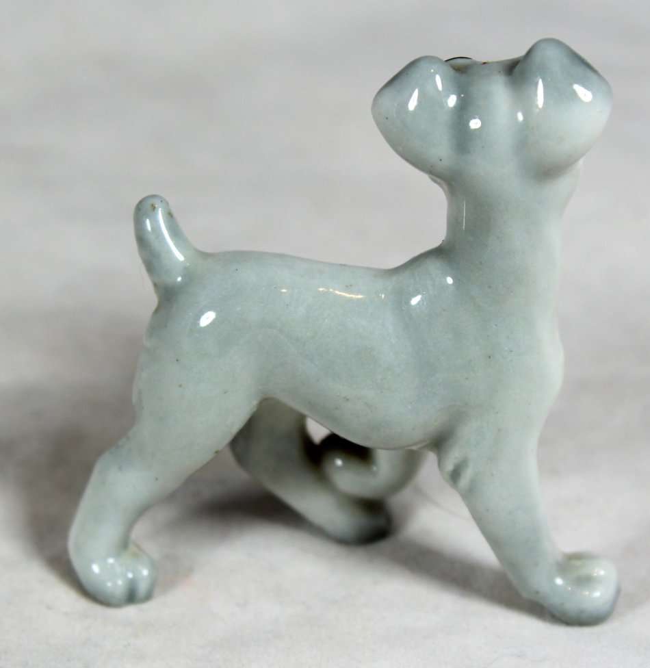 Wade - Tramp - Disney's Lady and the Tramp figurine - Absolutely Adorable!! - Bid Now!