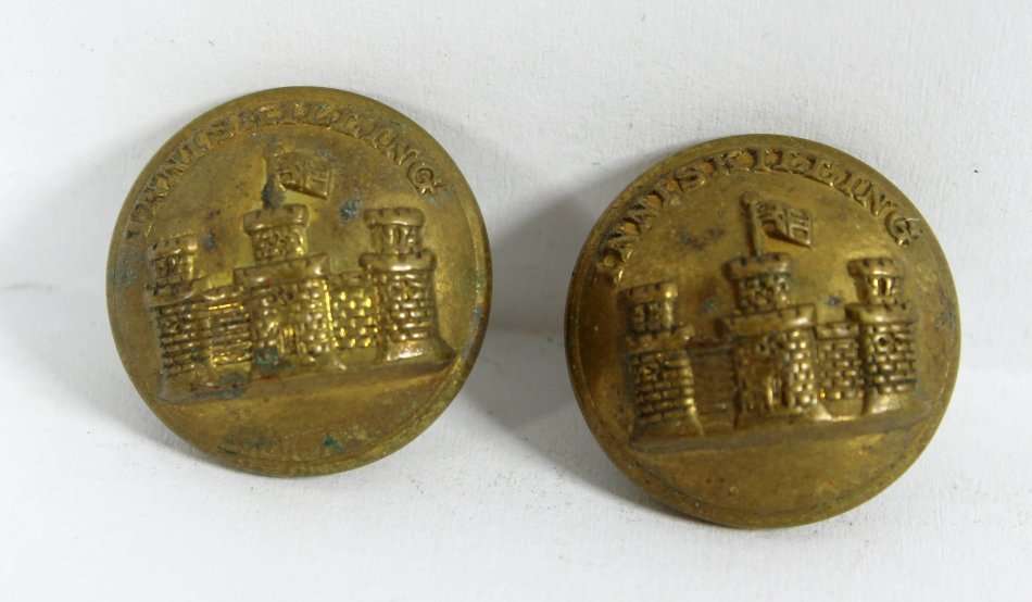 Pair of Inniskilling buttons - A treasure!! - Bid now!!