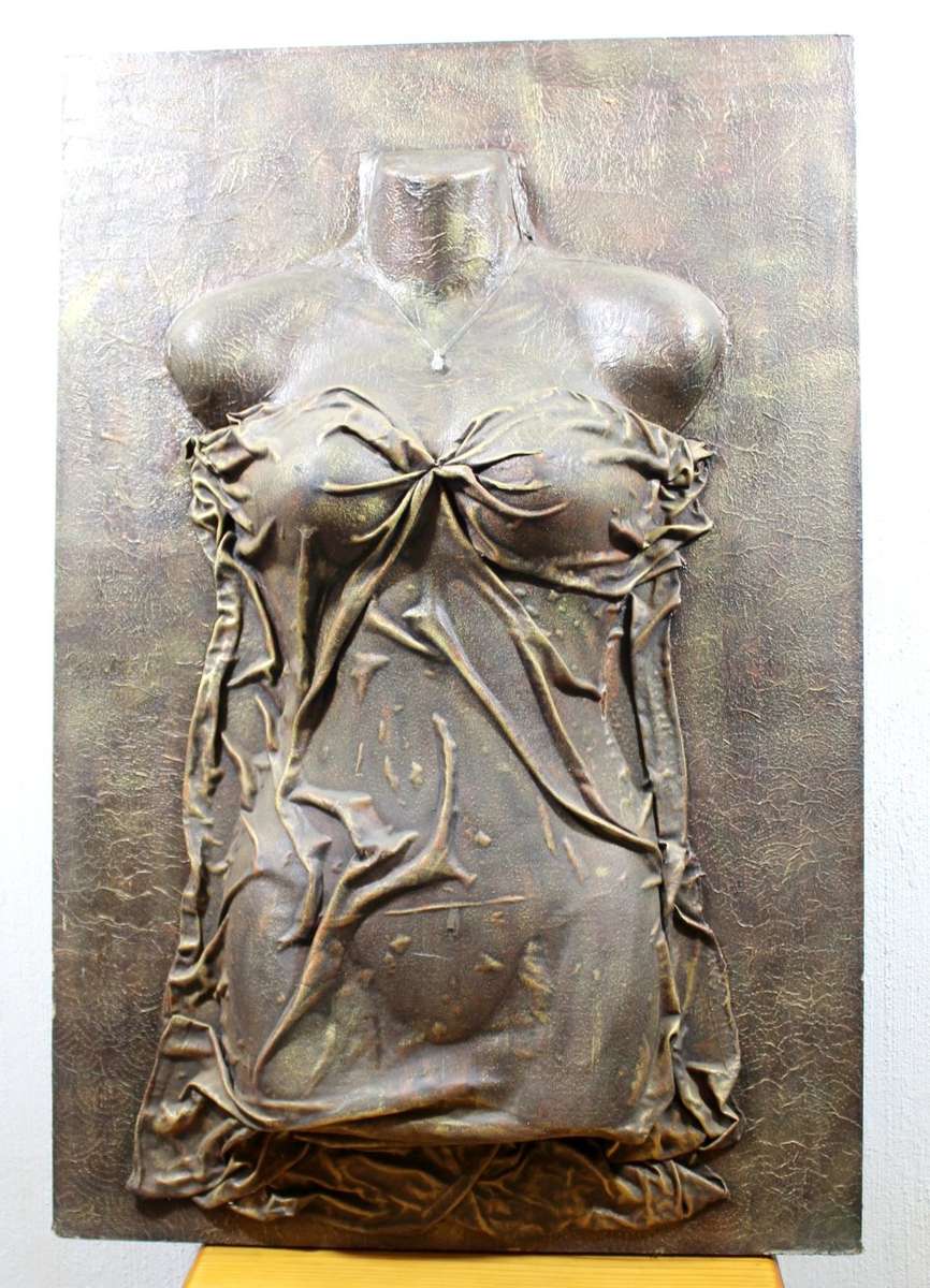 Paper mache woman's bust - Amazing detail!! - Bid Now!!!