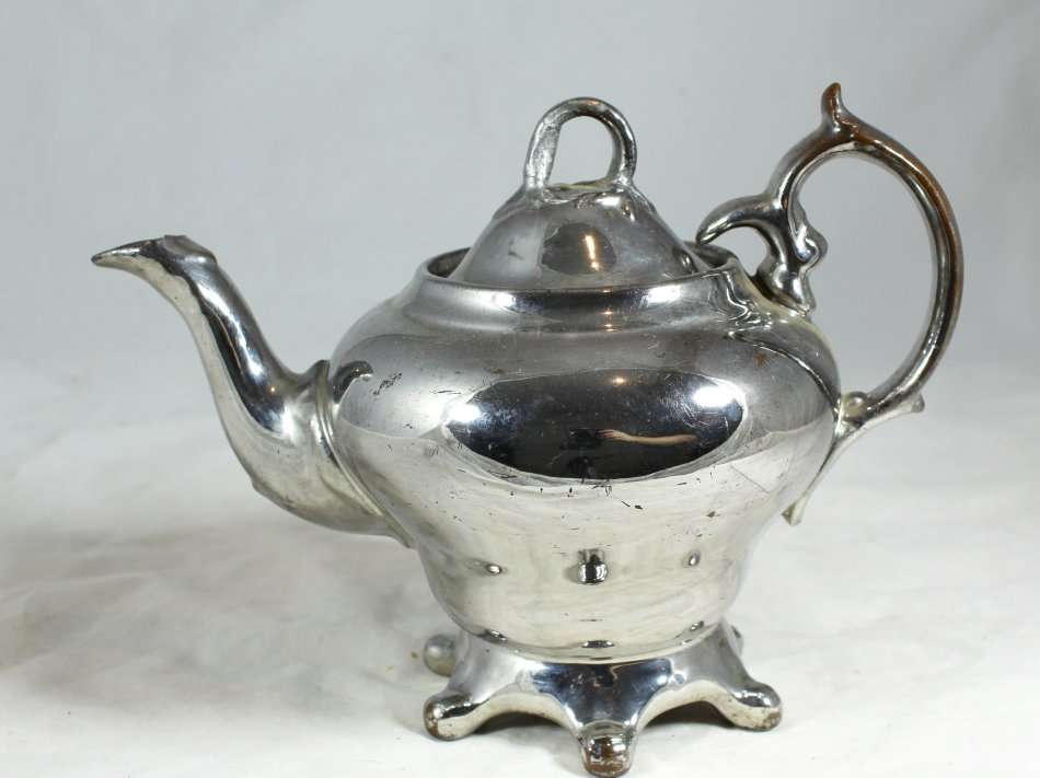 Silver plated tea pot - Beautiful! - Low Price - Bid Now!!!