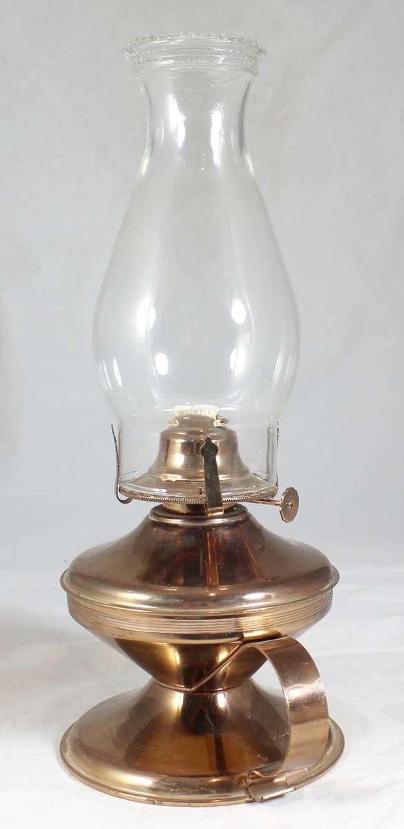 Copper plated tin paraffin lamp - A beautiful piece! Low price! Act fast and bid now!
