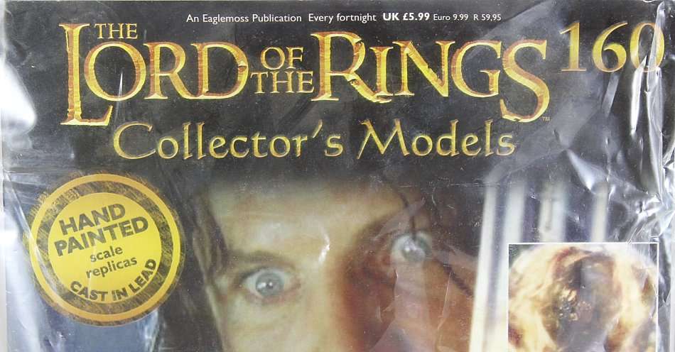 Lord of the Rings - Aragorn - Lead cast, hand painted figurine with book - Stunning! Bid Now!