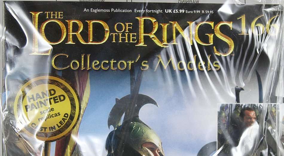 Lord of the Rings - Galadhrim Warrior - Lead, hand painted figurine with book - Stunning! Bid Now!