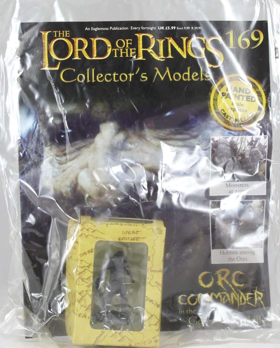 Lord of the Rings - Orc Commander - Lead cast, hand painted figurine with book - Stunning! Bid Now!