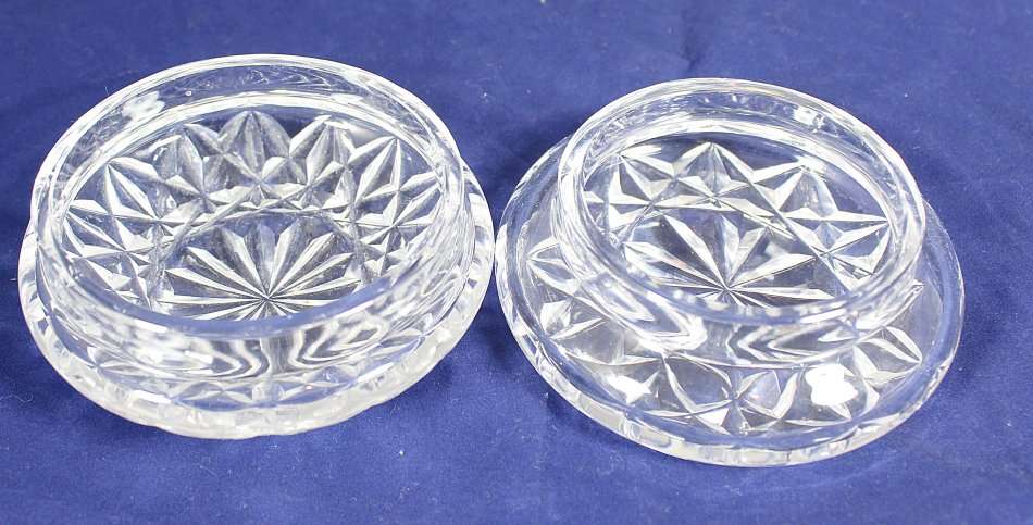 Lidded glass - trinket holder