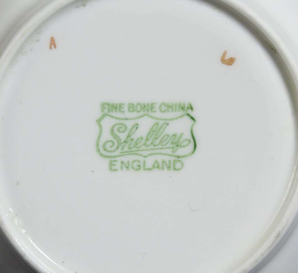 Shelley - Trinket Bowl - Gorgeous! - Bid Now!!!