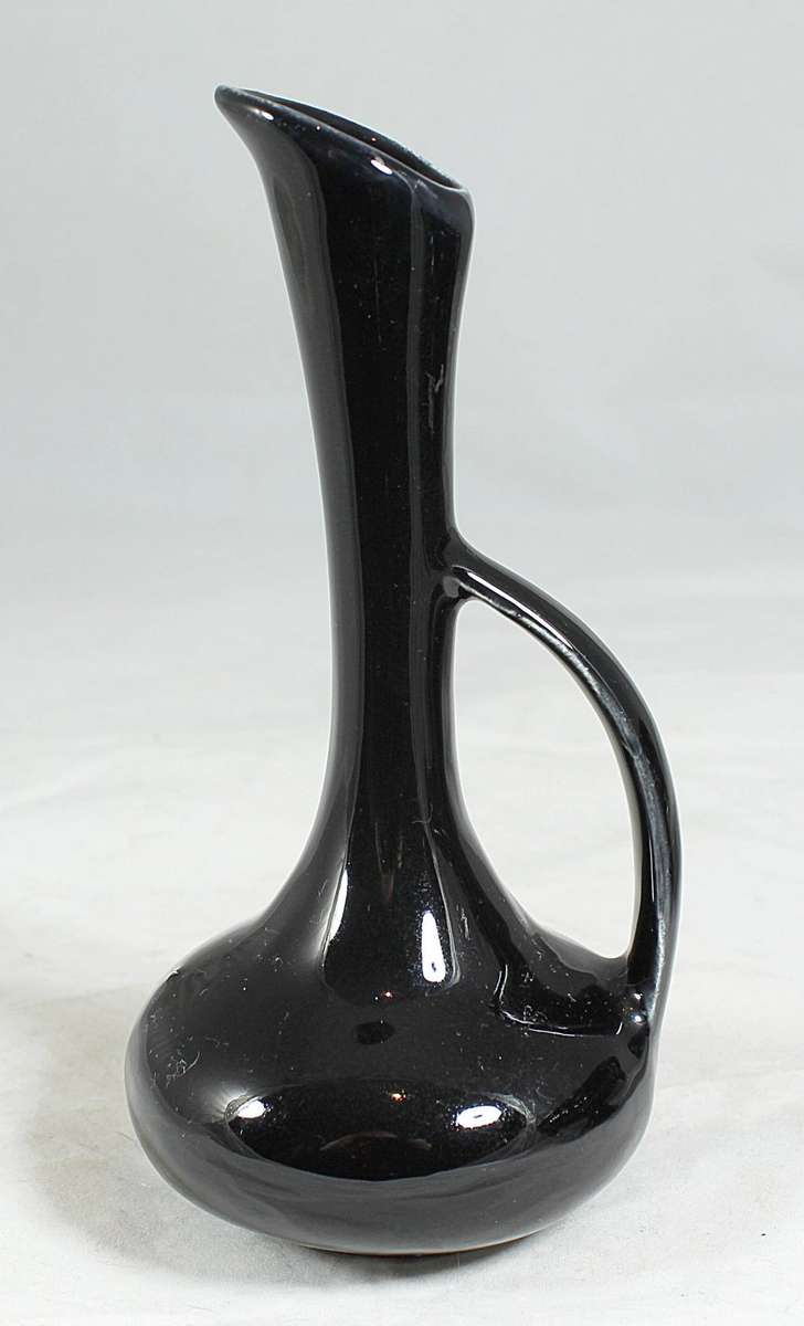 Small - Black Pitcher - Stunning! - Bid Now!!!