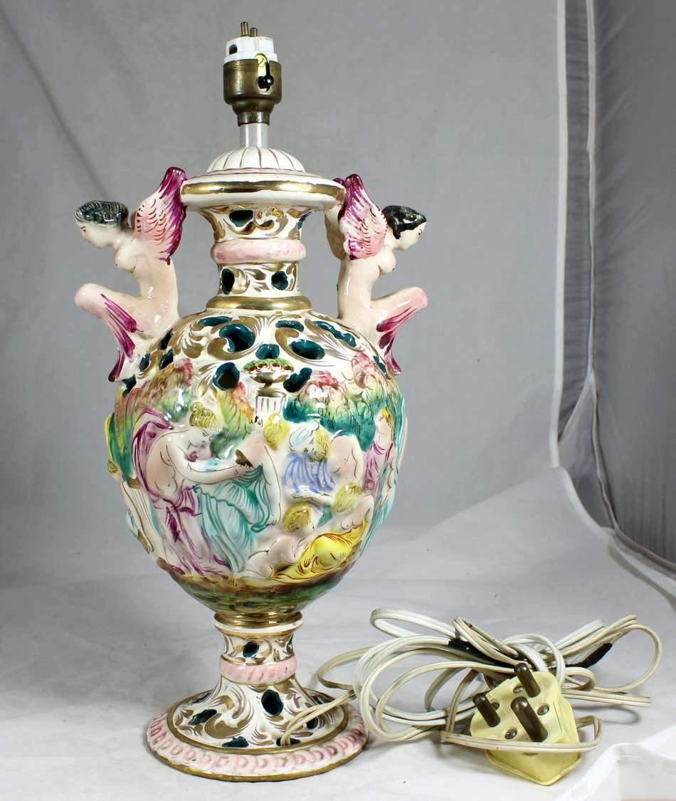 Capodimonte - Italian Lamp - Beautiful! - Bid Now!