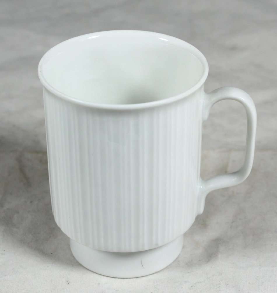 FOR: LOVETOLOVE ONLY - Rosenthal - Black & White - 6 Cuppaccino Cups - Beautiful! - Bid Now!