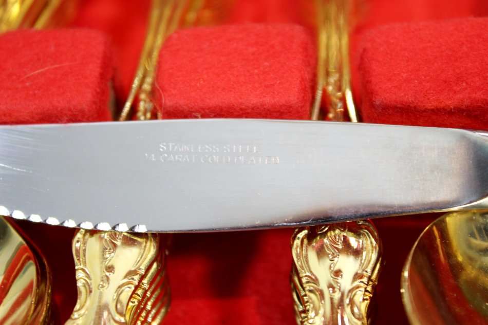 24ct Gold Plated - Knife and Fork Set - Beautiful! - Bid Now!