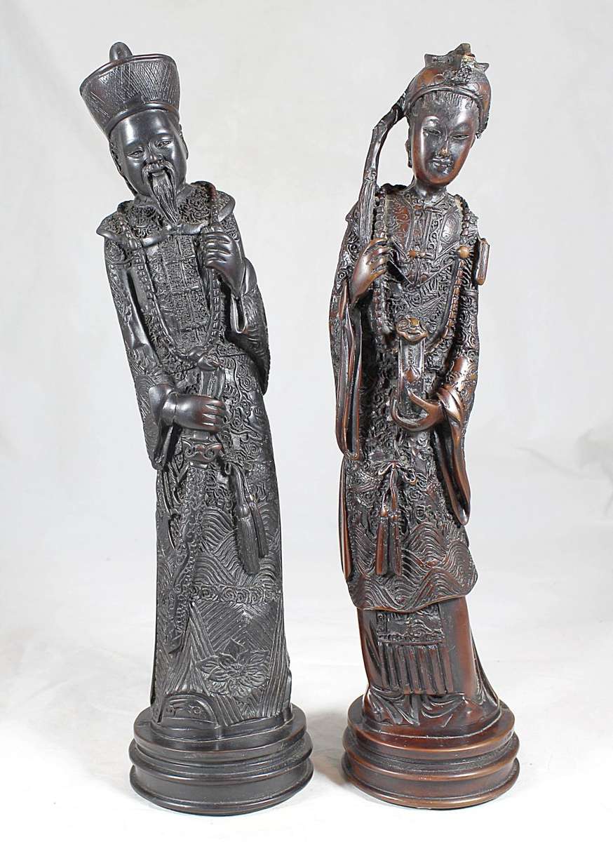 Molded - Pair - Chinese Figurines - Gorgeous! - Bid Now!!!