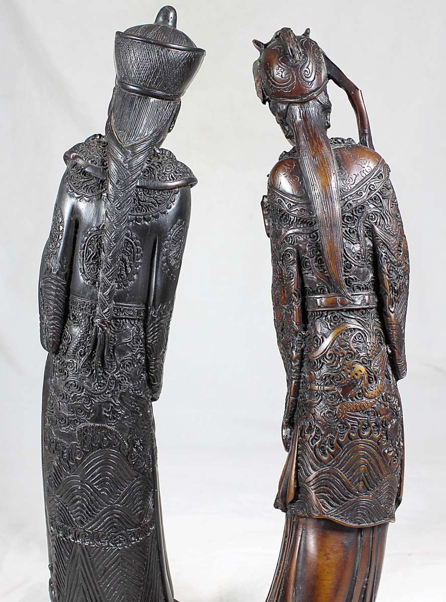 Molded - Pair - Chinese Figurines - Gorgeous! - Bid Now!!!