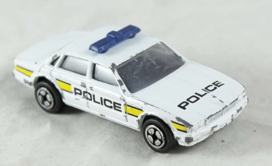 Corgi - Police - Jaguar - Bid now!!