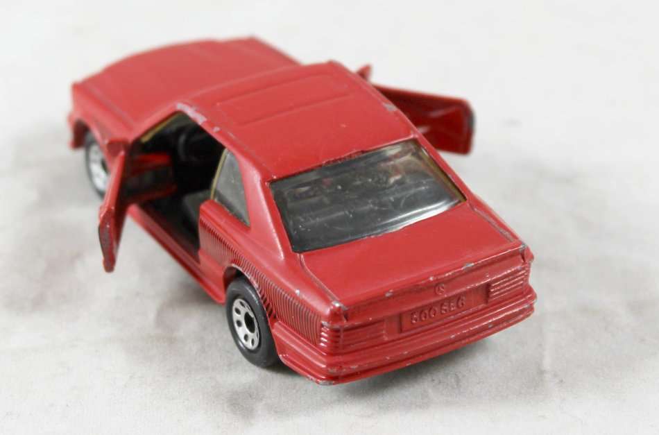 Matchbox - Mercedes - 500 SEC - Bid now!!