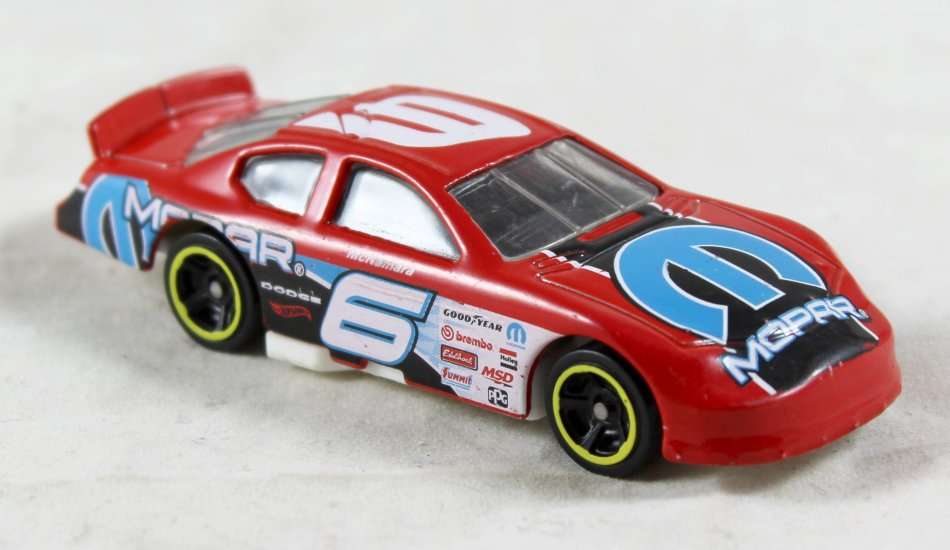 Hotwheels - Mopar - Nascar - Bid now!!