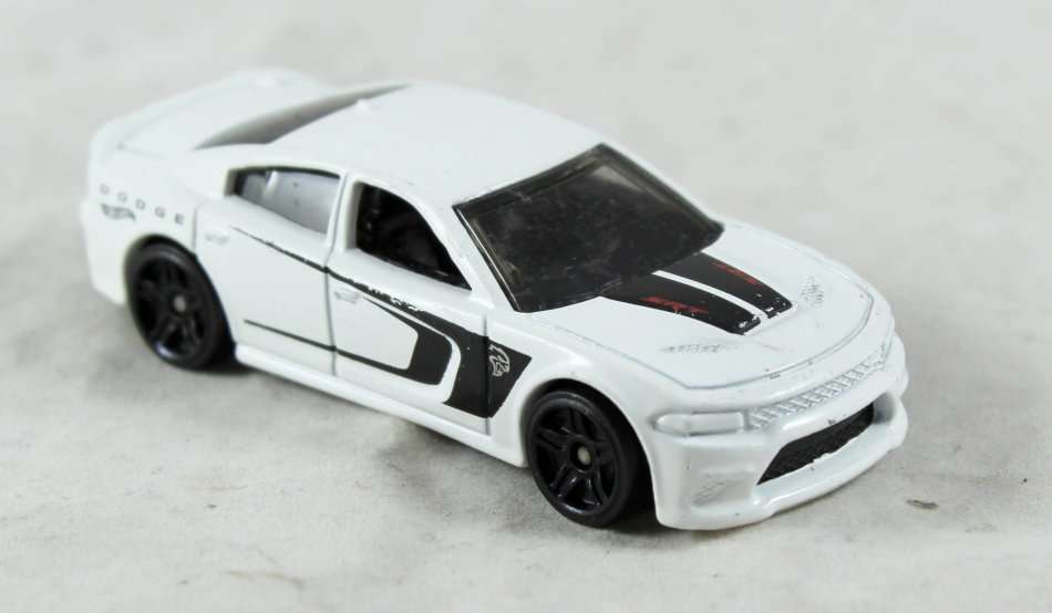 Hot Wheels - '15 Dodge Charger - SRT - Bid now!!