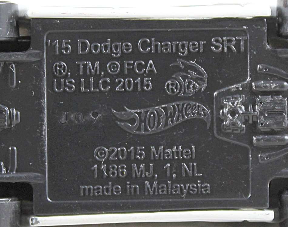 Hot Wheels - '15 Dodge Charger - SRT - Bid now!!