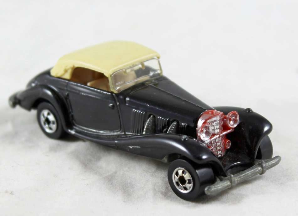 Hot Wheels - Classic - Bid now!!