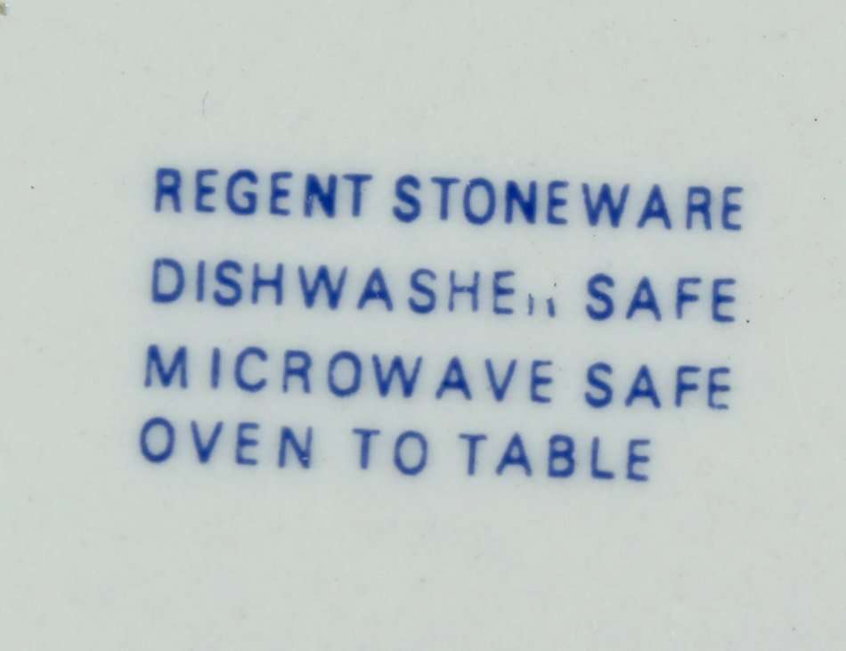 Regent Stoneware - Blue Willow - Side Plate - Gorgeous! - Bid Now!!!