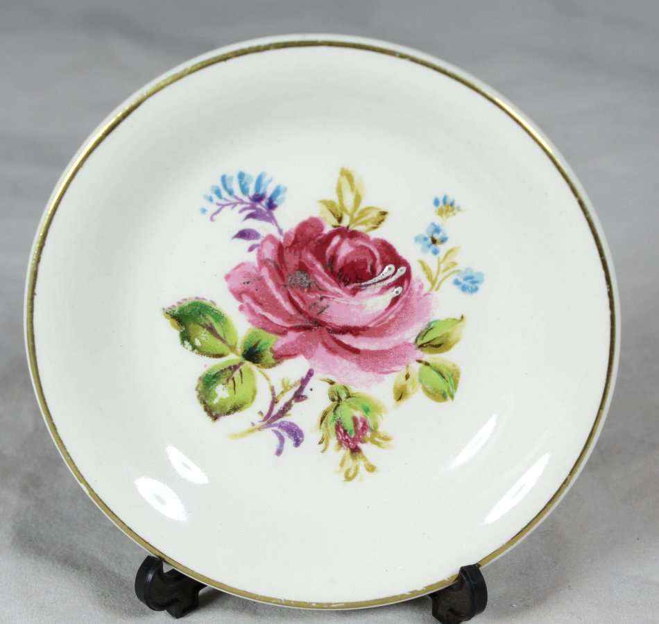 English - Small Pin Dish - Gorgeous! - Bid Now!!!