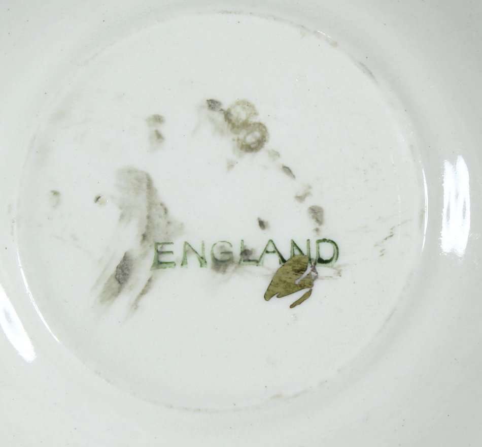 English - Small Pin Dish - Gorgeous! - Bid Now!!!