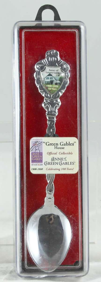 Souvenir spoon - Green gables house