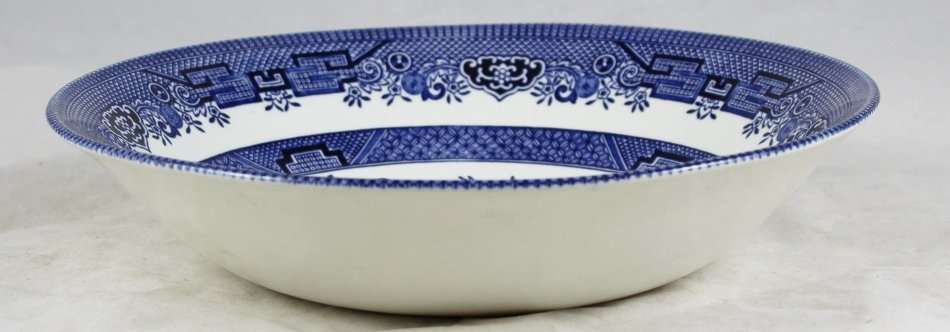 Churchill - Willow - Serving Bowl - Beautiful! - Bid Now!!!