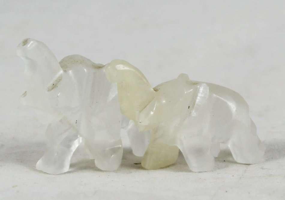 Glass Elephants - Pair - Beautiful! - Bid Now!!!