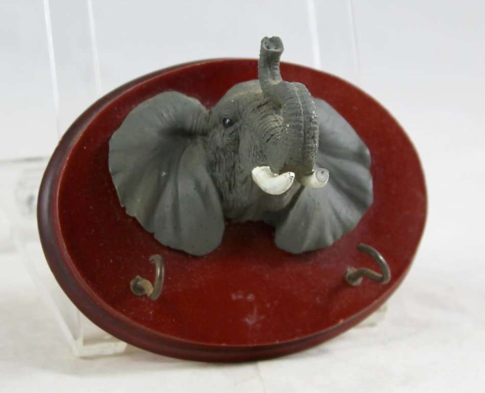 Elephant - Small Key Rack - Beautiful! - Bid Now!!!