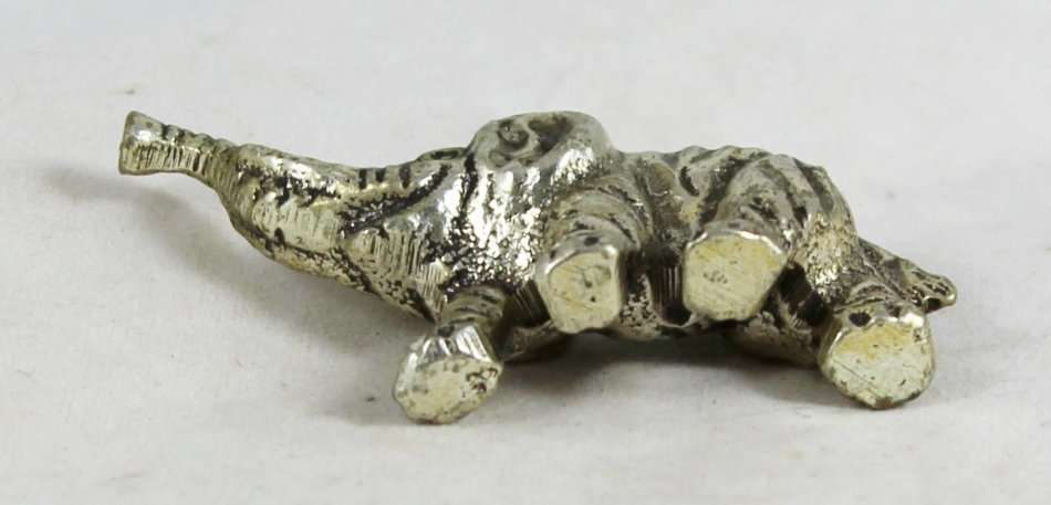 Silver Coloured - Metal Elephant - Beautiful! - Bid Now!!!