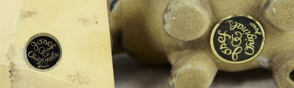 Josef Originals - Pair of Elephants - Beautiful!