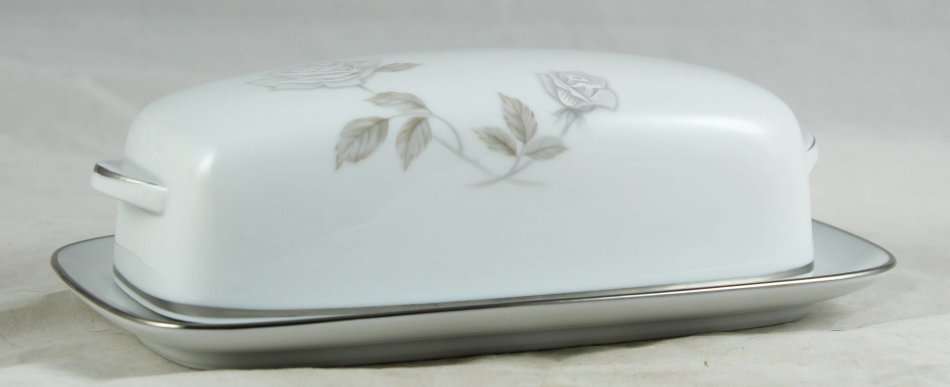 Noritake - Butter Dish - Gorgeous! - Bid now!!