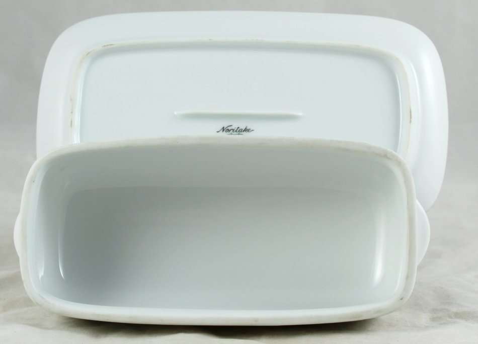 Noritake - Butter Dish - Gorgeous! - Bid now!!