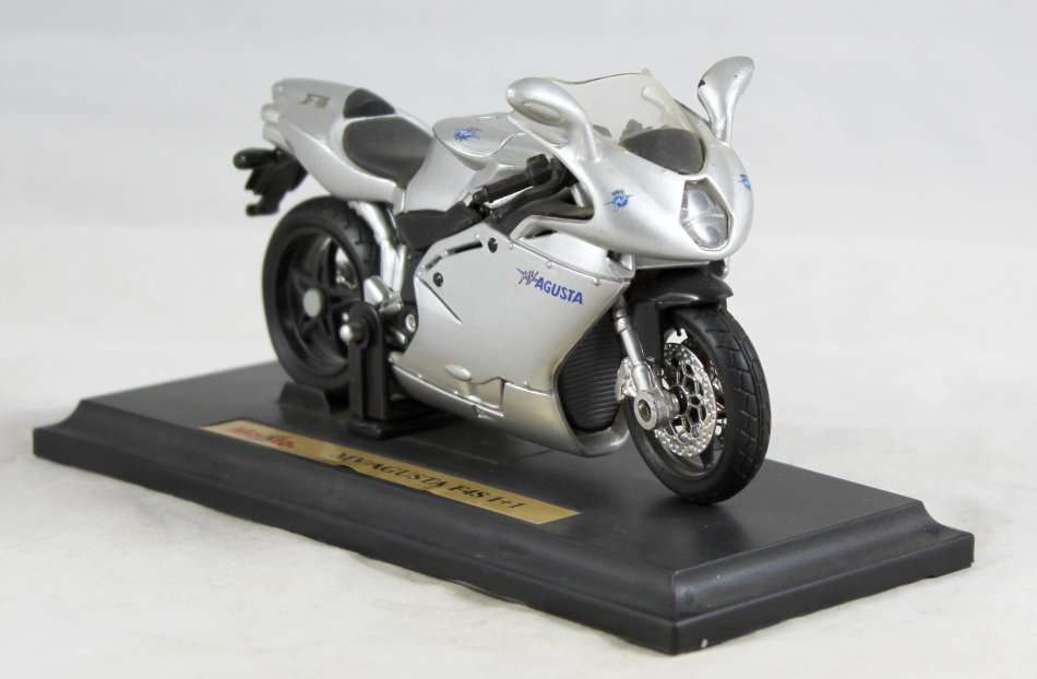 Maisto - MV Agusta F4S 1+1 - Bid now!!