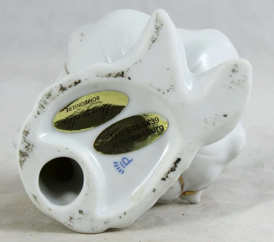 Graziella - Baby In The Bath - Porcelain Mark - Beautiful! - Bid Now!!!