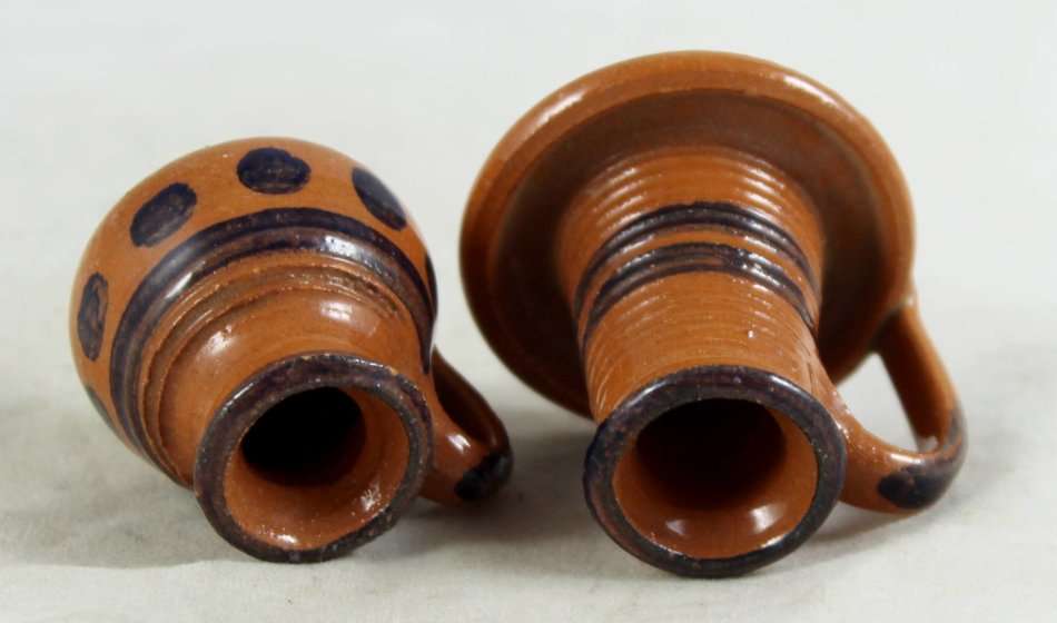 Miniature Jugs - Brown - Pair - Beautiful! - Bid Now!!!