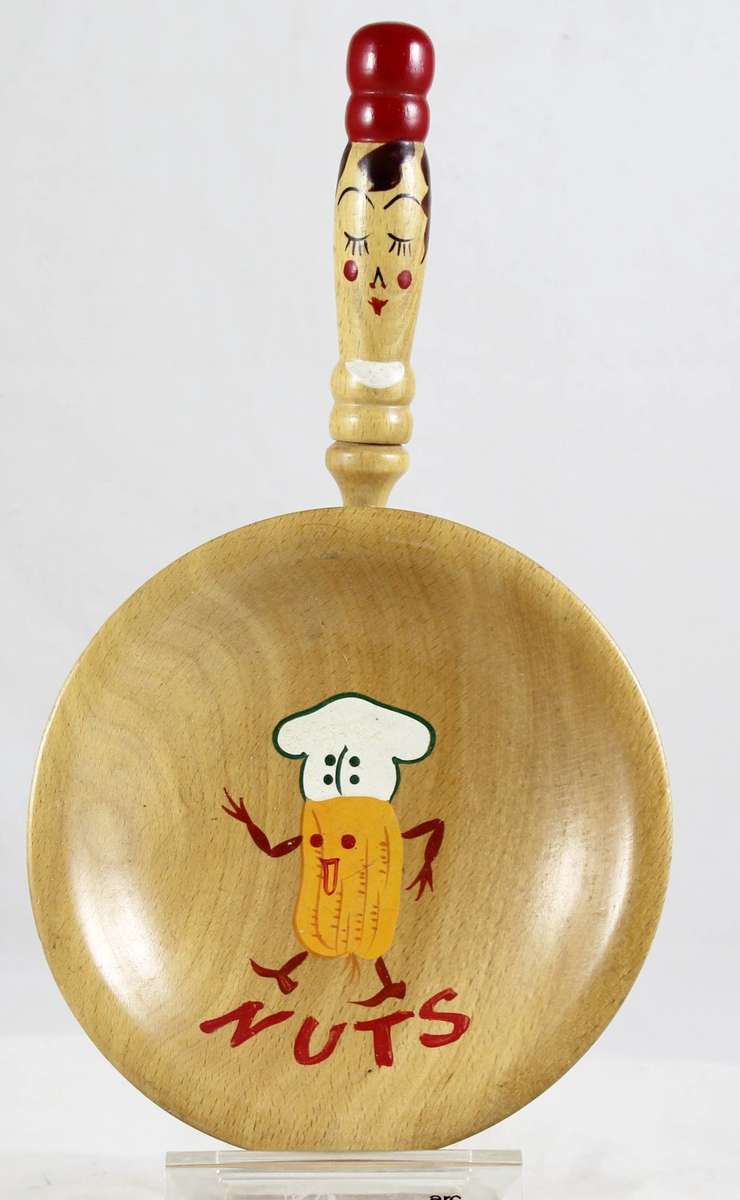 Wooden nut dish