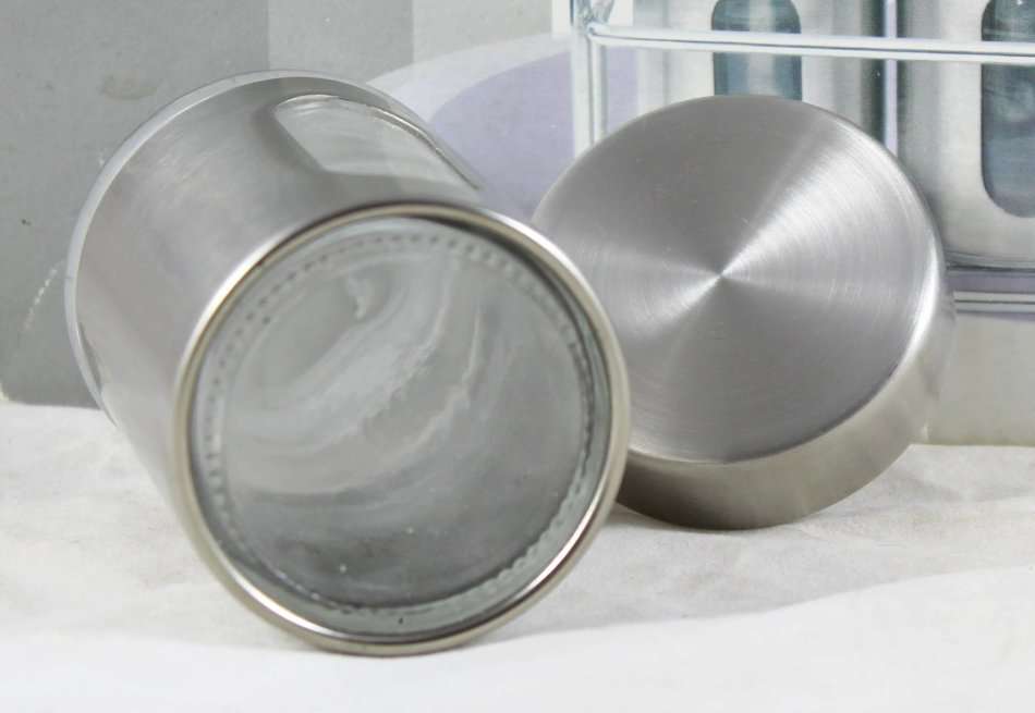 Stainless Steel - 7 Piece Spice Set - Amazing! - Bid Now!!!