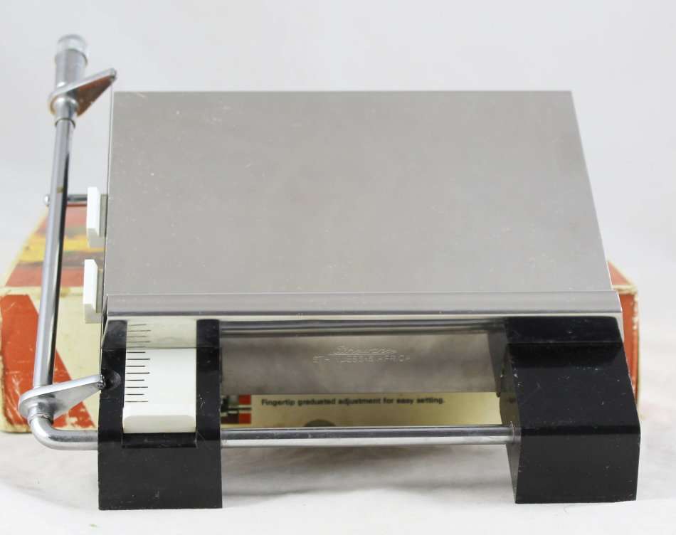 Pineware - Vintage Cheese Slicer - New in Box - Amazing! - Bid Now!!!