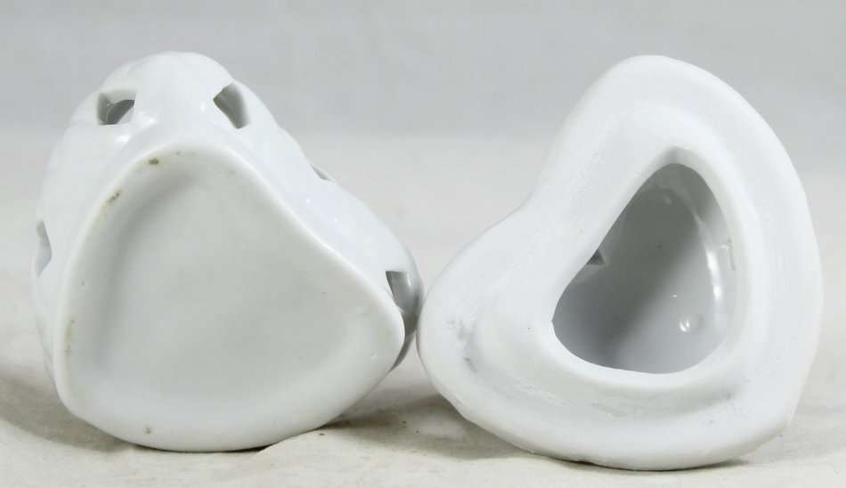 Porcelain Flower - Heart Shaped Trinket Bowl - Pink - Beautiful! - Bid Now!!