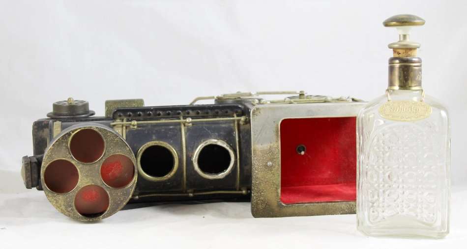 Vintage Steam Train - Decanter & Music Box - Beautiful! - Bid Now!!