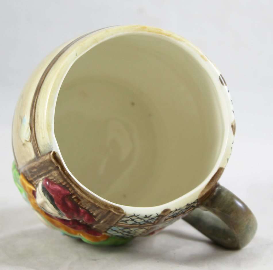 Beswick - Pistol With Wit Or Steel - Jug - Beautiful! - Bid Now!!